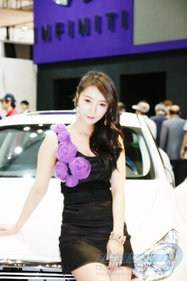 레이싱모델12.jpg