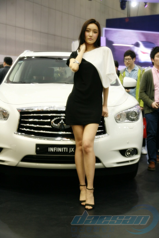모델2.jpg